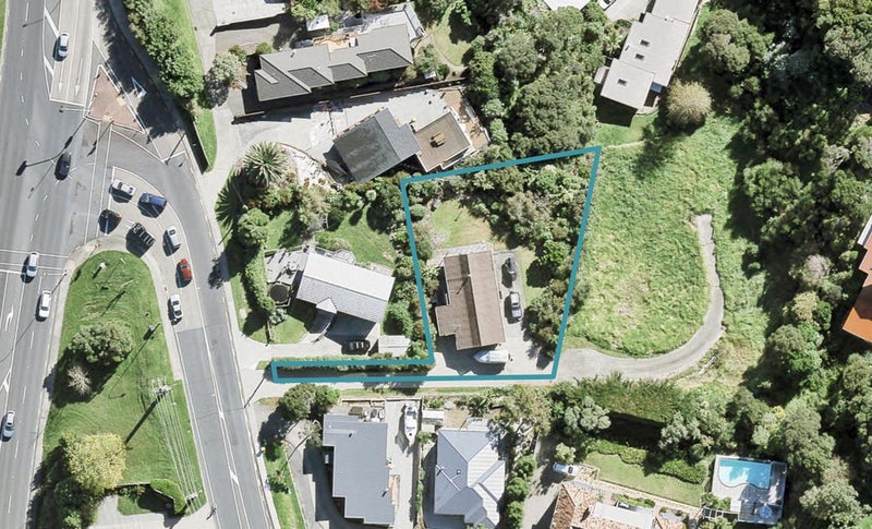 302 Whangaparaoa Road, Stanmore Bay, Whangaparaoa - Carousel 1