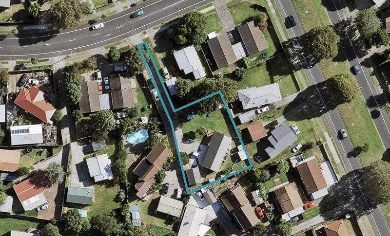 6 Burundi Avenue, Clendon Park, Auckland - Carousel 1