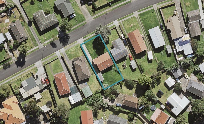 19 Cranmere Crescent, Mangere East, Auckland - Carousel 1