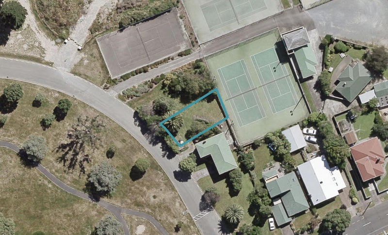 8 Avalon Park Drive, Avalon, Lower Hutt - Carousel 1
