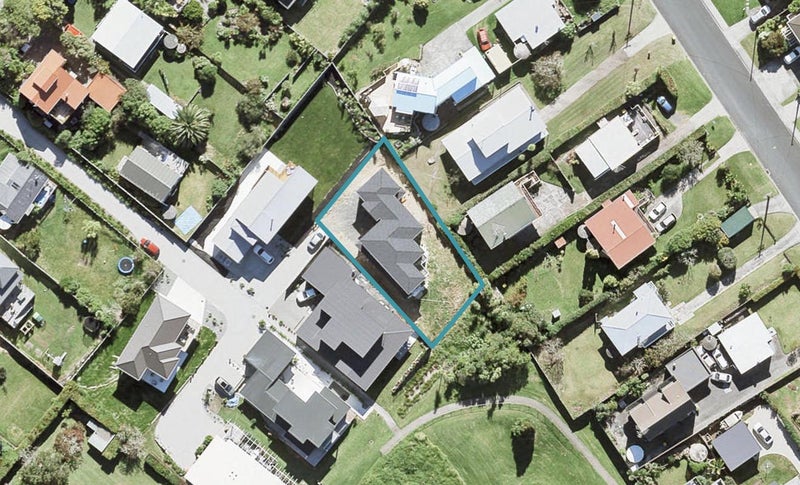 1053 WHANGAPARAOA RD, Matakatia, Whangaparāoa - Carousel 1