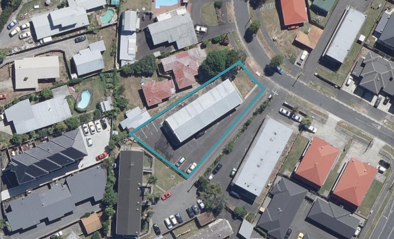 8/7 Tralee Place, Hillcrest, Hamilton - Carousel 1