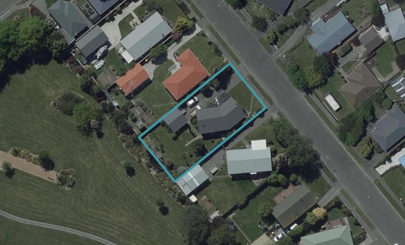 11 Harling Avenue, Hillmorton, Christchurch - Carousel 1