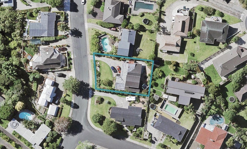 33 Cheriton Road, Mellons Bay, Auckland - Carousel 1