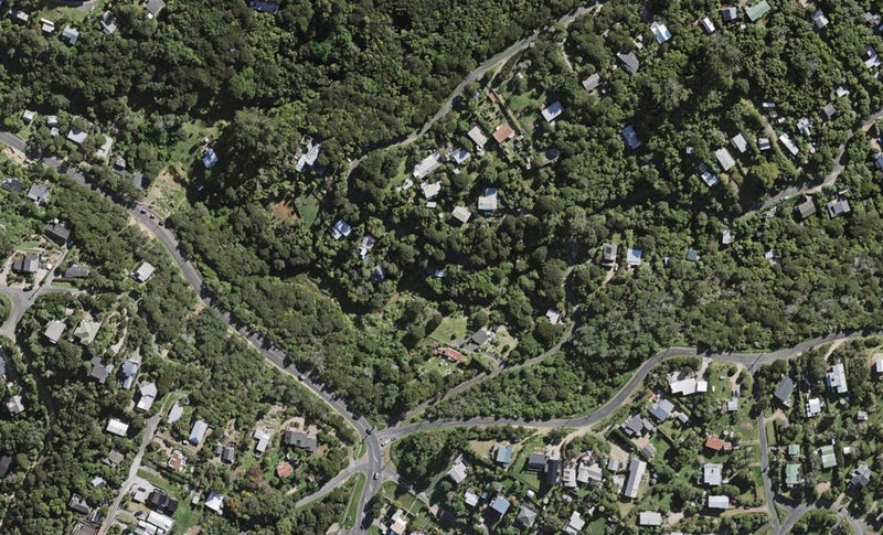 1 Hekerua Road, Oneroa, Waiheke Island - Carousel 1