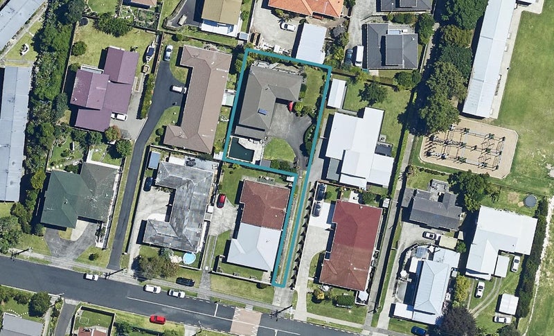 112 Pillans Road, Otumoetai, Tauranga - Carousel 1