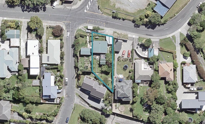 69 Poto Road, Normandale, Lower Hutt - Carousel 1