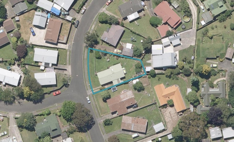 24 Willow Place, Aramoho, Whanganui - Carousel 1