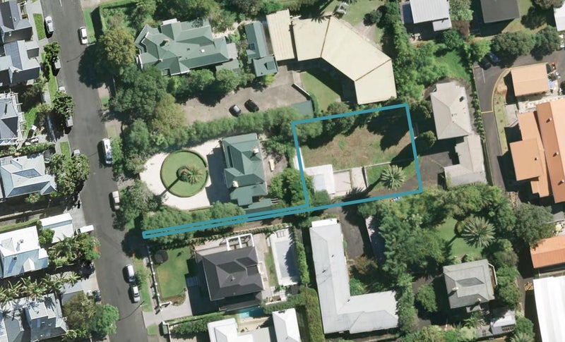 49 Hamilton Road, Herne Bay, Auckland - Carousel 1
