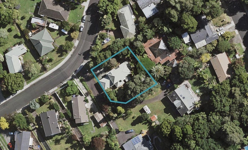 33 Kelvyn Grove, Hillpark, Auckland - Carousel 1