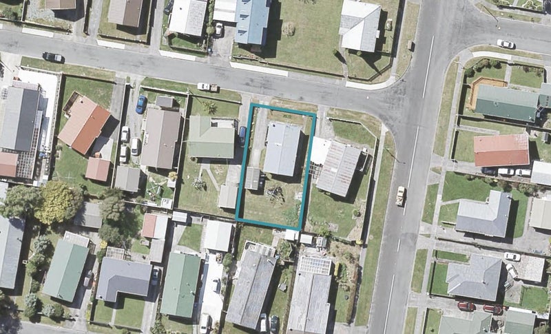 3 Weymouth Grove, Wainuiomata, Lower Hutt - Carousel 1