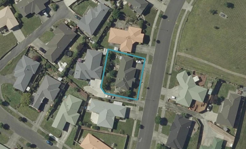 102 Parnell Heights, KELVIN GROVE, PALMERSTON NORTH - Carousel 1