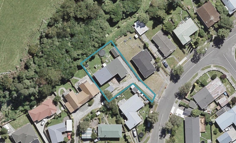 11B Hartford Crescent, Totara Park, Upper Hutt - Carousel 1