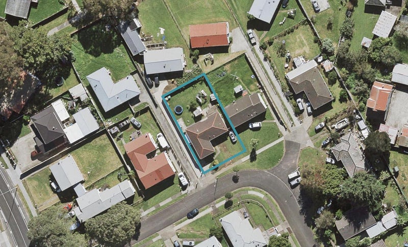10 Forbury Place, Mangere, Auckland - Carousel 1