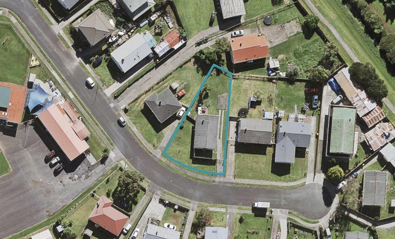 12 Harvard Place, Māngere, Auckland - Carousel 1