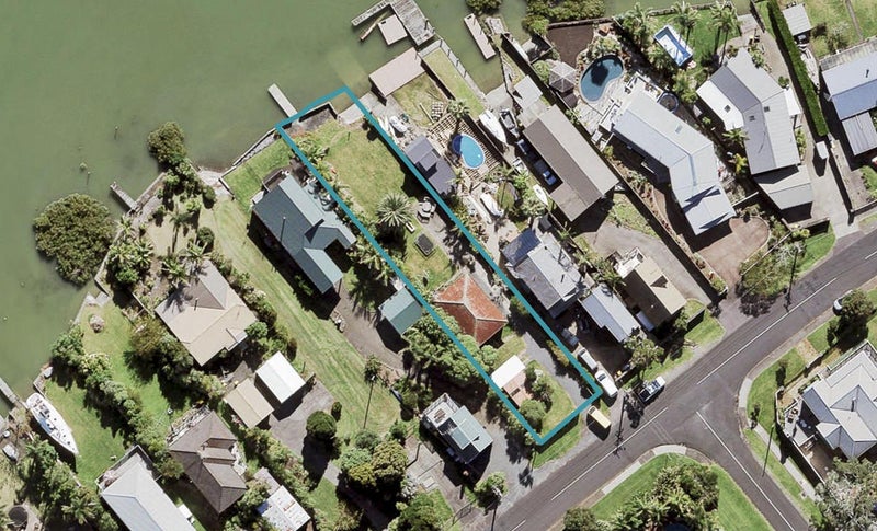 40 The Terrace, Herald Island, Auckland - Carousel 1