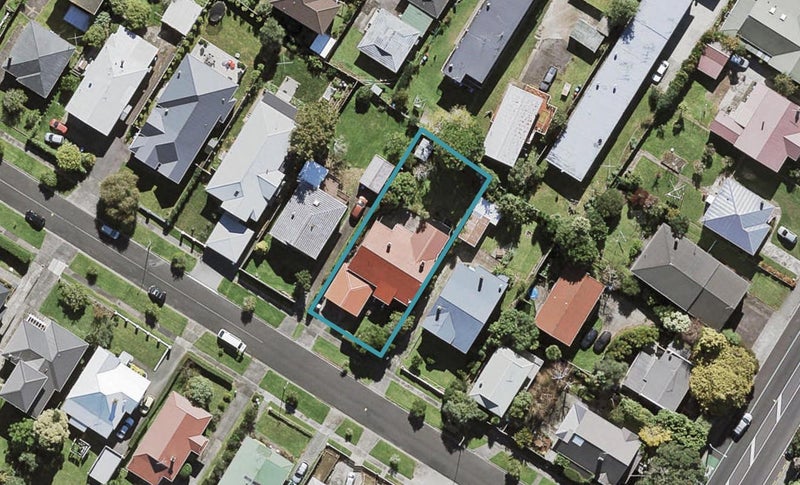 3 Marne Road, Sandringham, Auckland - Carousel 1