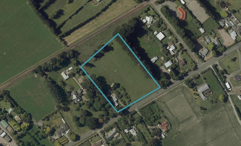 96 No 1 Line Longburn, Westbrook, Palmerston North - Carousel 1