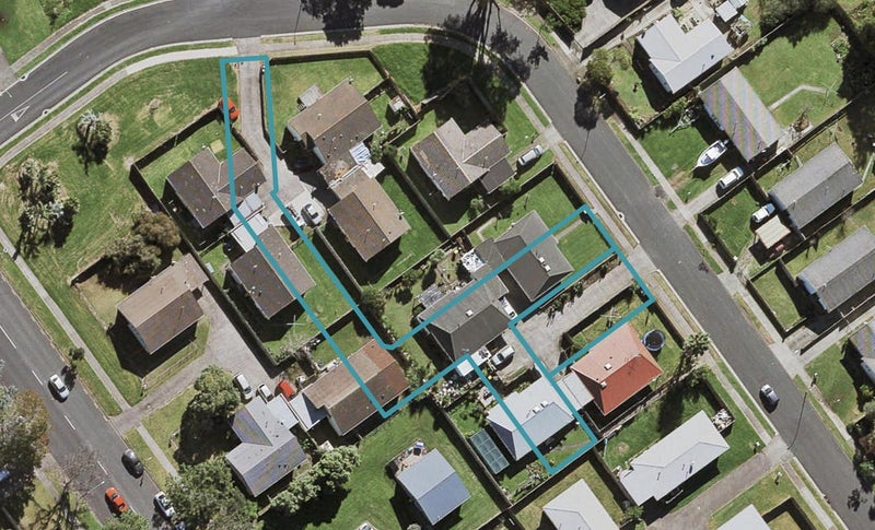 2 Patete Lane, Mangere, Auckland - Carousel 1