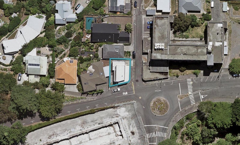2 Hospital Terrace, Hospital Hill, Napier - Carousel 1