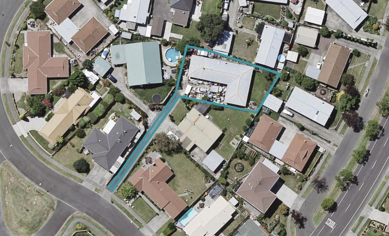29 Townshend Crescent, Greenmeadows, Napier - Carousel 1