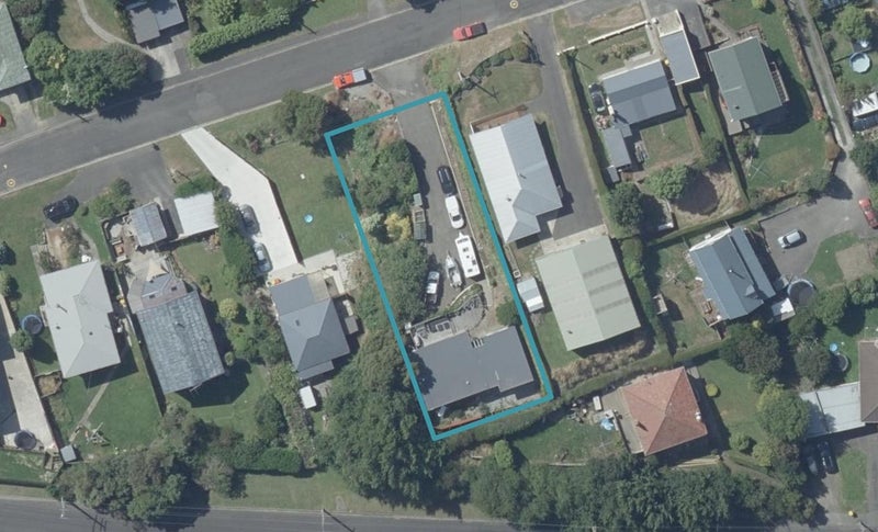 23 Binnie Street, Abbotsford, Dunedin - Carousel 1