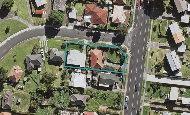 2/174 Lake Road, Northcote, Auckland - Carousel 1