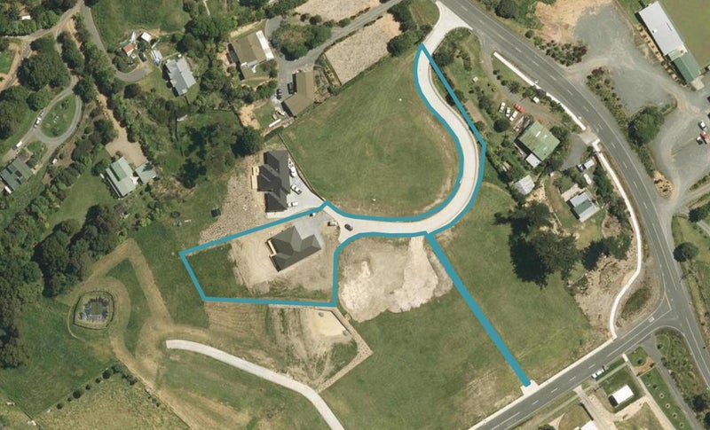 15 Derwin Lane, Whangarei - Carousel 1
