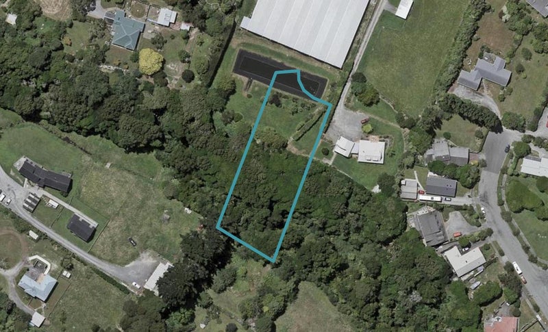 24 Te Awahohonu Lane, Ōtaki - Carousel 1
