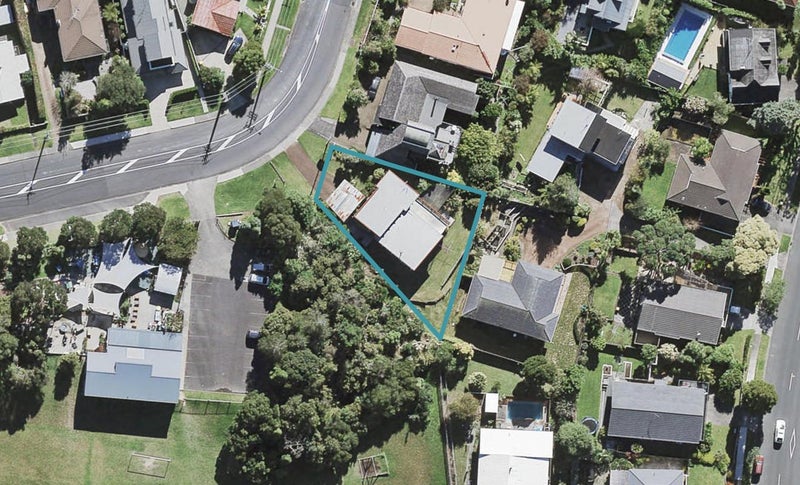 60 Balmain Road, Chatswood, Auckland - Carousel 1