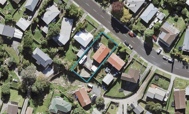 19 Addison Drive, Glendene, Auckland - Carousel 1