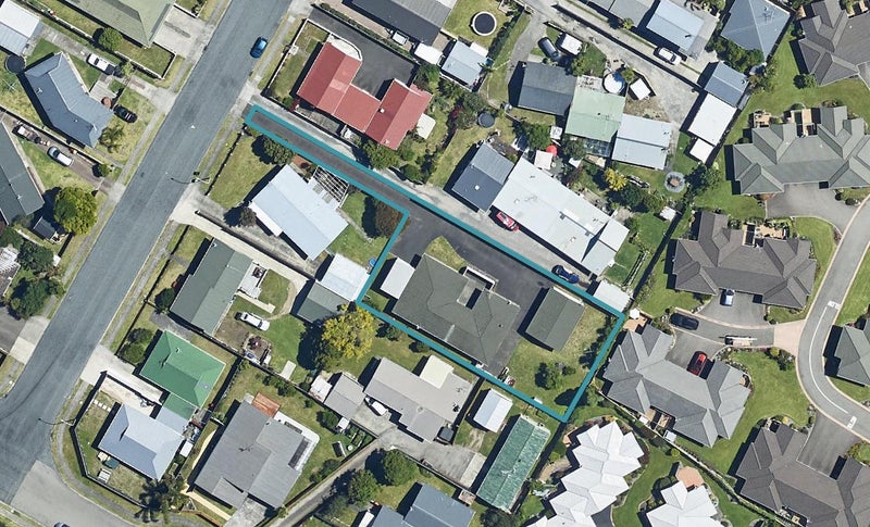 14 Gobray Crescent, Mount Maunganui, Mount Maunganui - Carousel 1