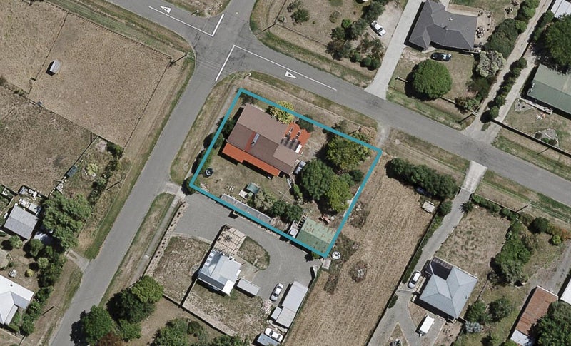 4 Russell Street, Otane, Otane - Carousel 1