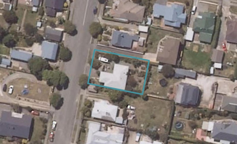 73 Hull Street, South Hill, Oamaru - Carousel 1