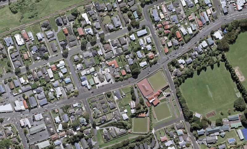 454 St Aubyn Street, Moturoa, New Plymouth - Carousel 1