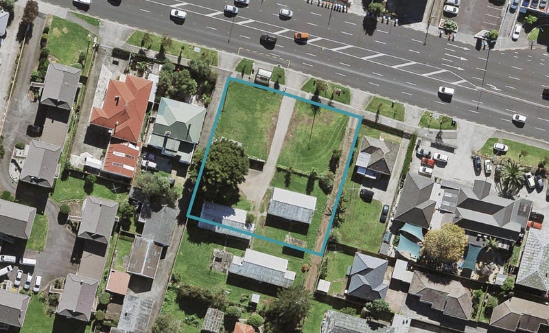 111 St Lukes Road, SANDRINGHAM, AUCKLAND - Carousel 1