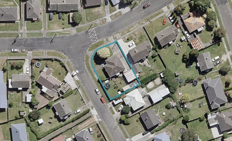 28 Pringle Street, Taita, Lower Hutt - Carousel 1