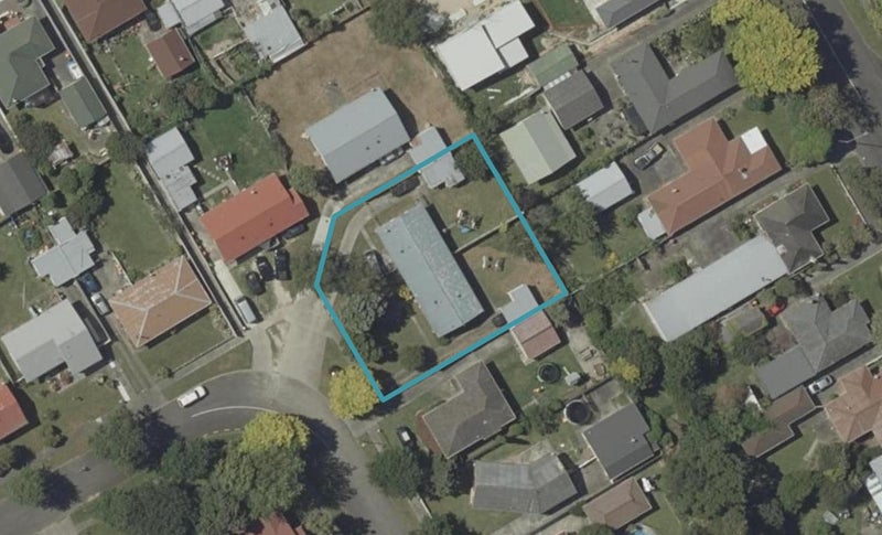 32 Stillwater Place, Westbrook, Palmerston North - Carousel 1