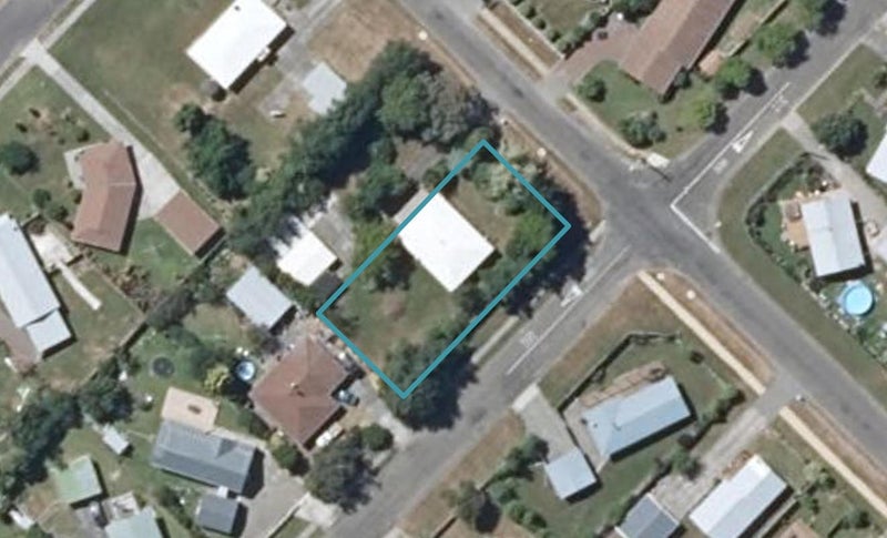 21 Tawa Street, Tokomaru, Palmerston North - Carousel 1