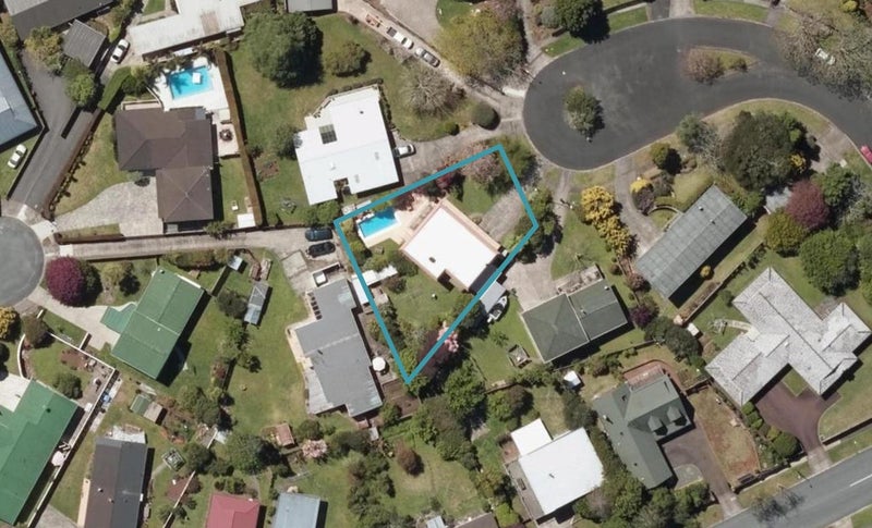 62 Fisher Terrace, Kamo, Whangarei - Carousel 1
