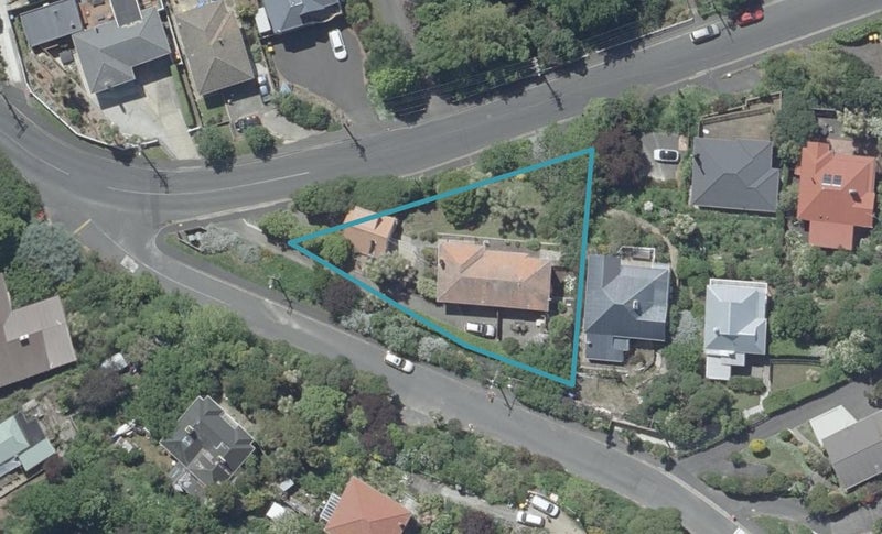 127 Bedford Street, Saint Clair, Dunedin - Carousel 1