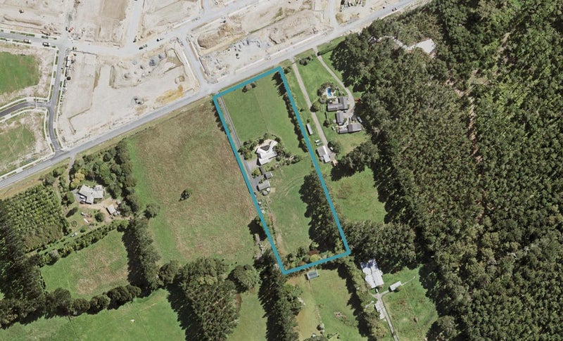 68 Nobilo Road, Kumeu - Carousel 1