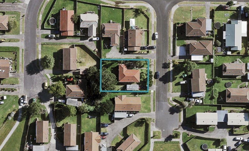 5 Enid Place, Wiri, Auckland - Carousel 1