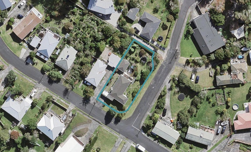 15 Bellevue Avenue, Wellsford, Wellsford - Carousel 1