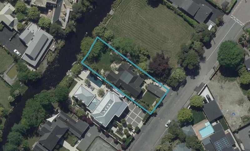 7 Wairarapa Terrace, Merivale, Christchurch - Carousel 1