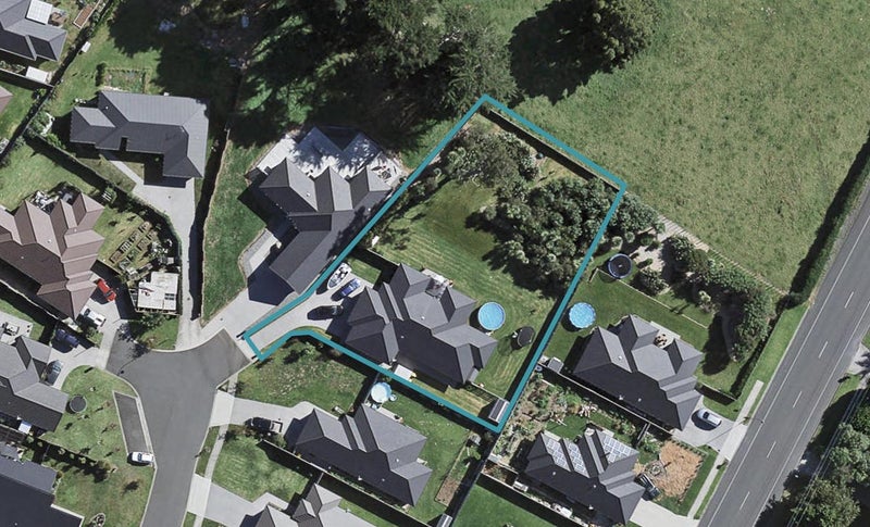 14 Vivien Place, Patumahoe, Pukekohe - Carousel 1