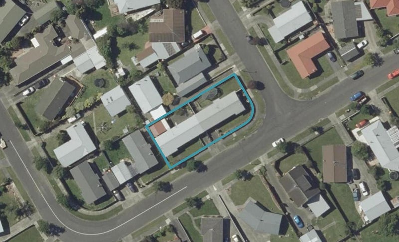 33 Acacia Street, Kelvin Grove, Palmerston North - Carousel 1