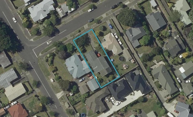 4 Manson Street, Terrace End, Palmerston North - Carousel 1