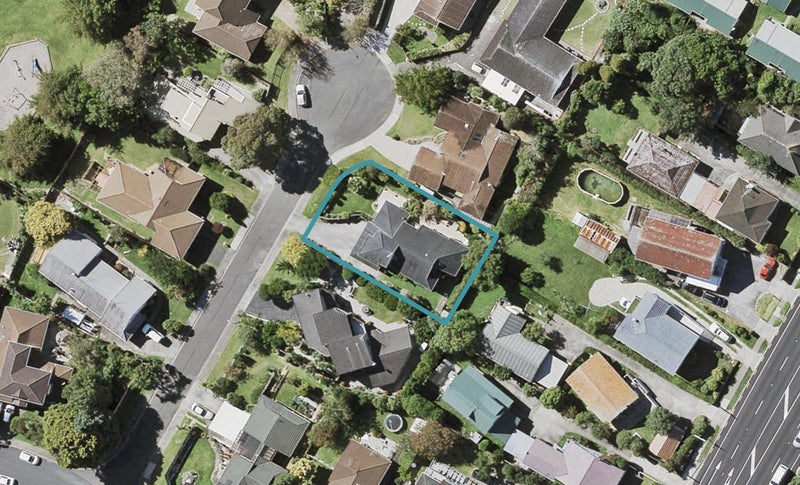 5 Scorpio Place, Windsor Park, Auckland - Carousel 1