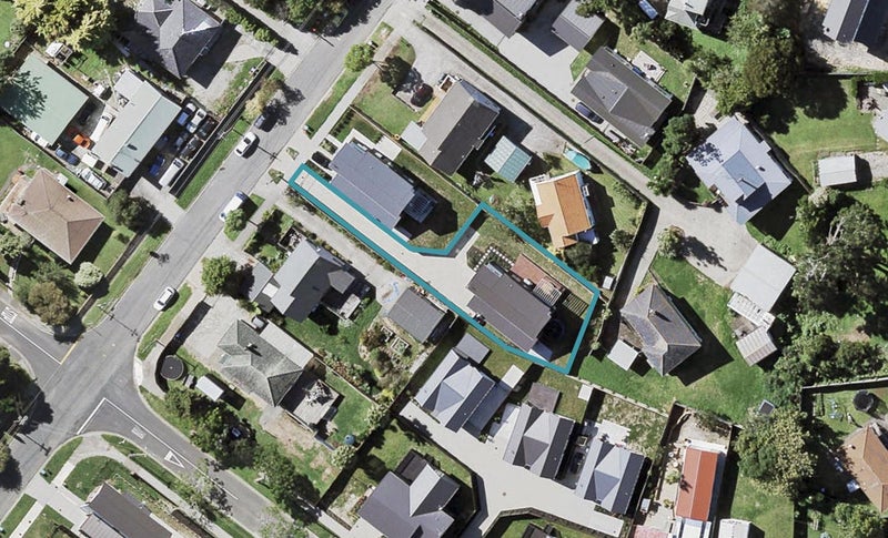 19B Castledine Crescent, Glen Innes, Auckland - Carousel 1